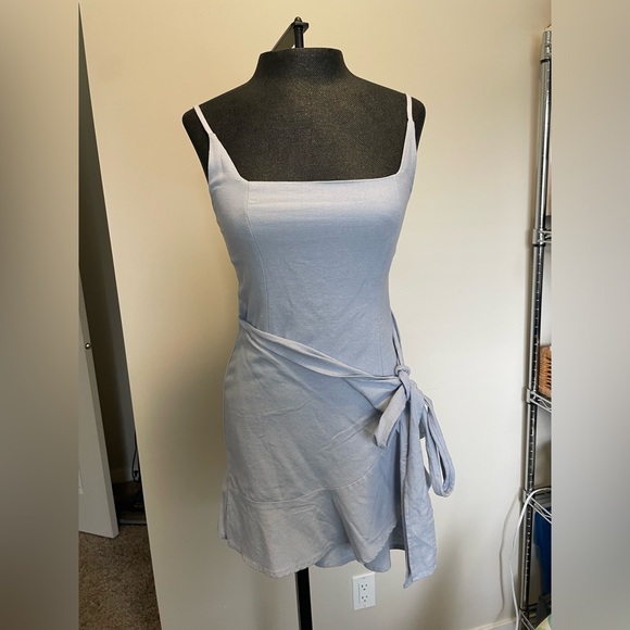 Princess polly dress - Picture 2 of 3